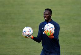 Edouard Mendy: Ngăn chặn Haaland thì cũng như Benteke thôi 